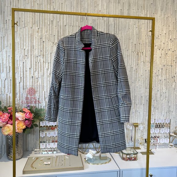 Black/White Plaid Topper Jacke - Picture 1 of 7